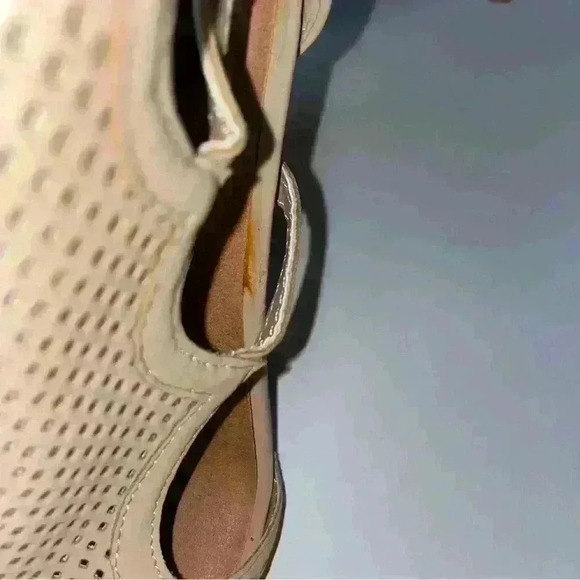 NEW Qupid Gladiator lace up nude peep toe mesh suede 4.5” heels women size 7 - Picture 12 of 15